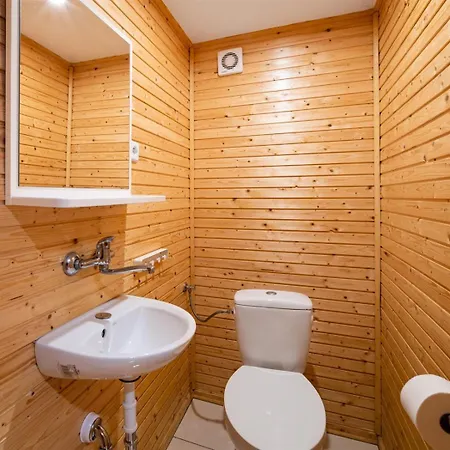 Proxial - Letniskowe Domek letniskowy *