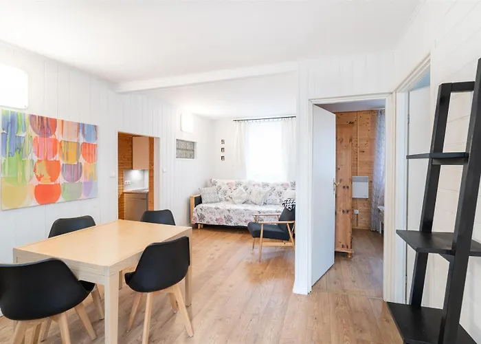 Proxial - Letniskowe * Międzywodzie