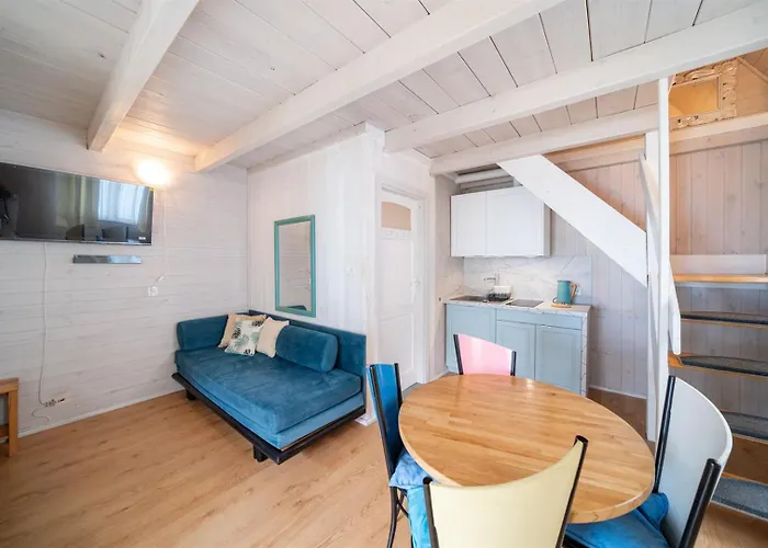 Proxial - Letniskowe Domek letniskowy *